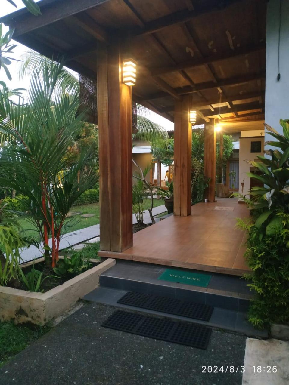 Harris Surf Villa 普卢坎 外观 照片
